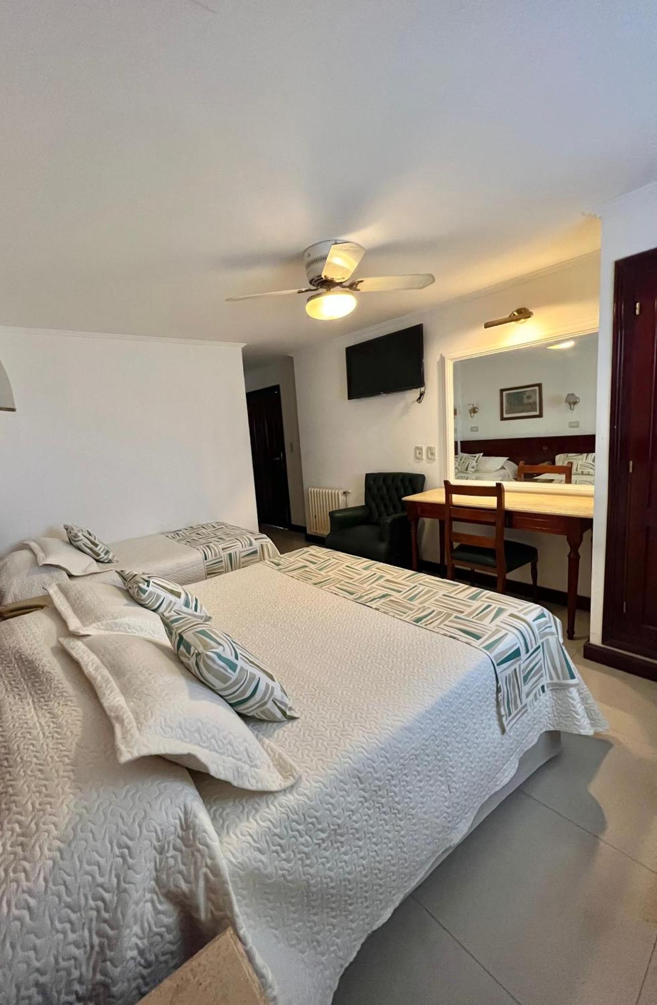 Hotel Castelar コルドバ エクステリア 写真